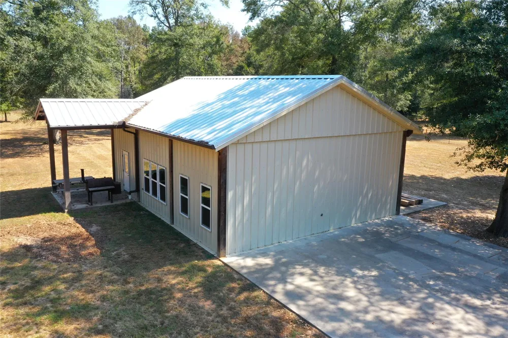 251 Everitt Rd Cleveland, TX 77328