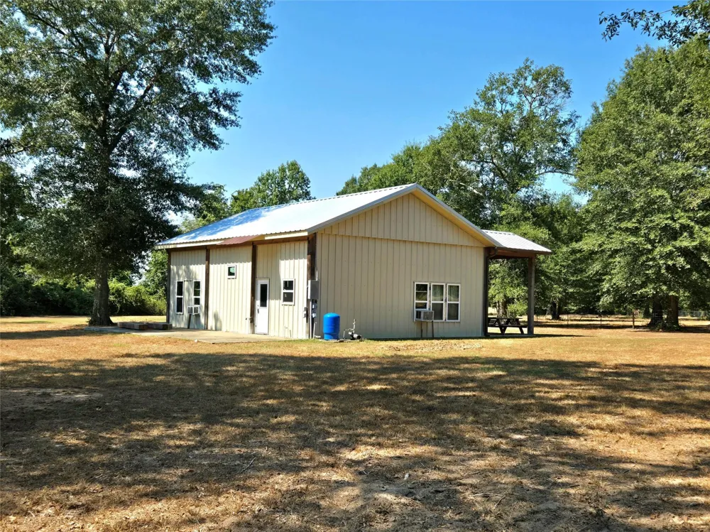 251 Everitt Rd Cleveland, TX 77328