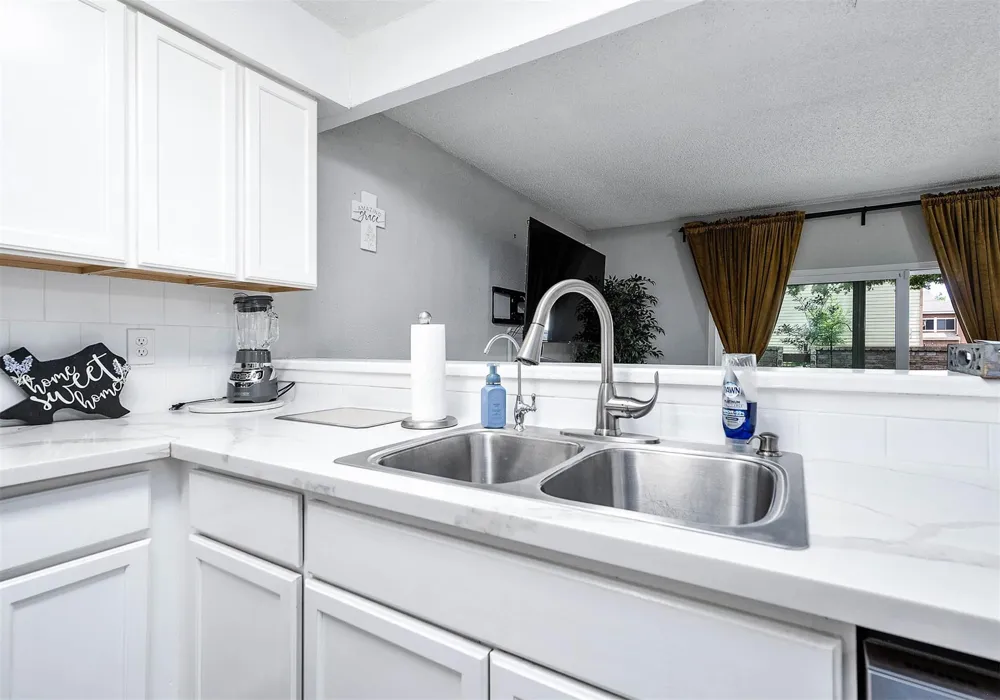 12668 Newbrook Drive #495 Houston, TX 77072