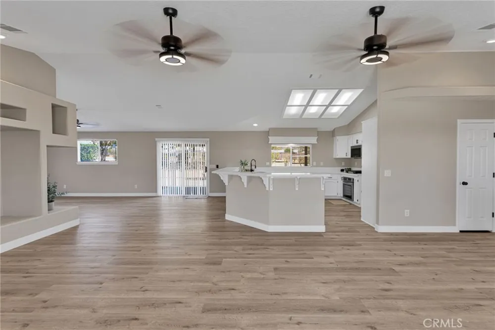 17025 Candlewood Road Apple Valley, CA 92307