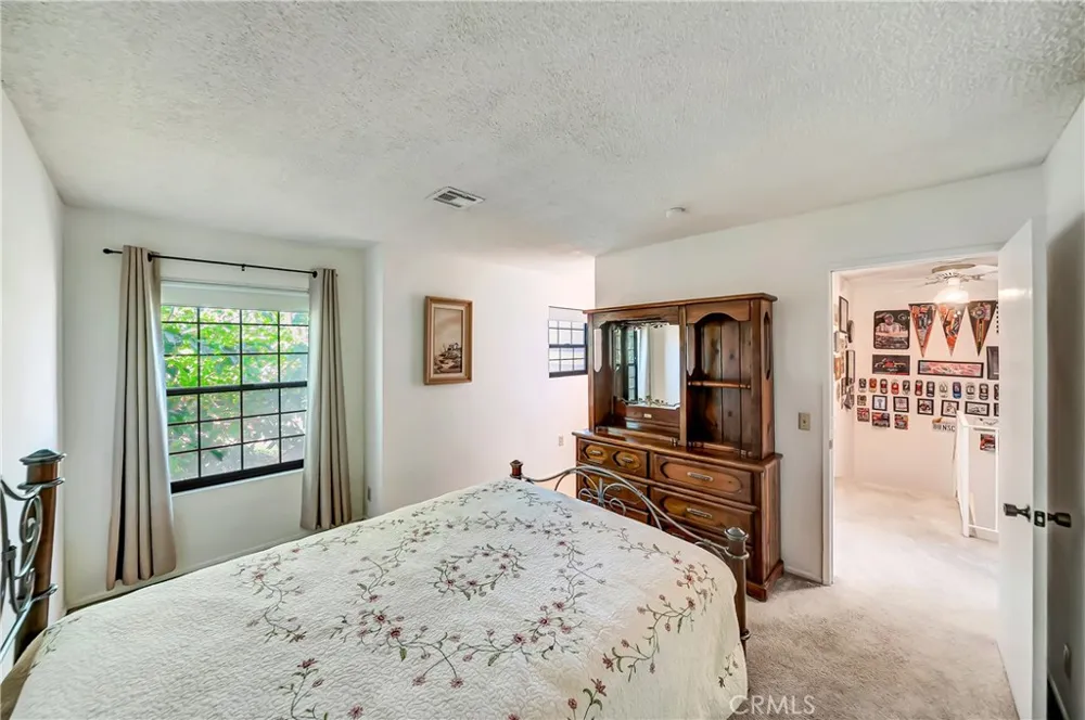 1543 W Avenue L #1 Lancaster, CA 93534