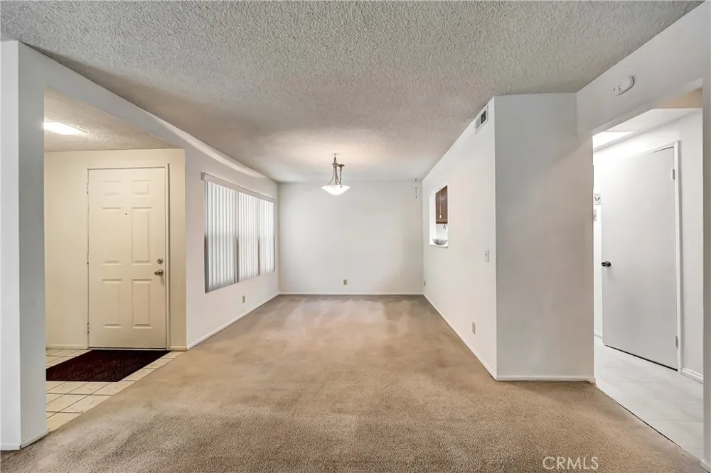 1543 W Avenue L #1 Lancaster, CA 93534