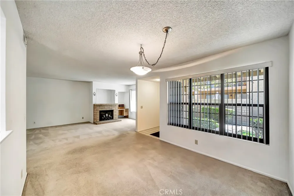 1543 W Avenue L #1 Lancaster, CA 93534