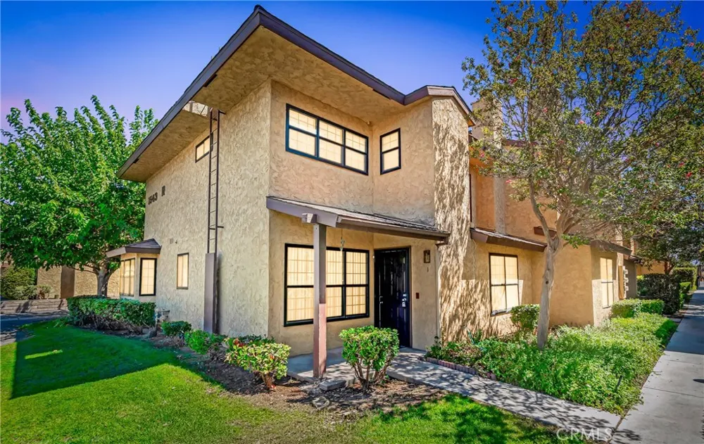1543 W Avenue L #1 Lancaster, CA 93534