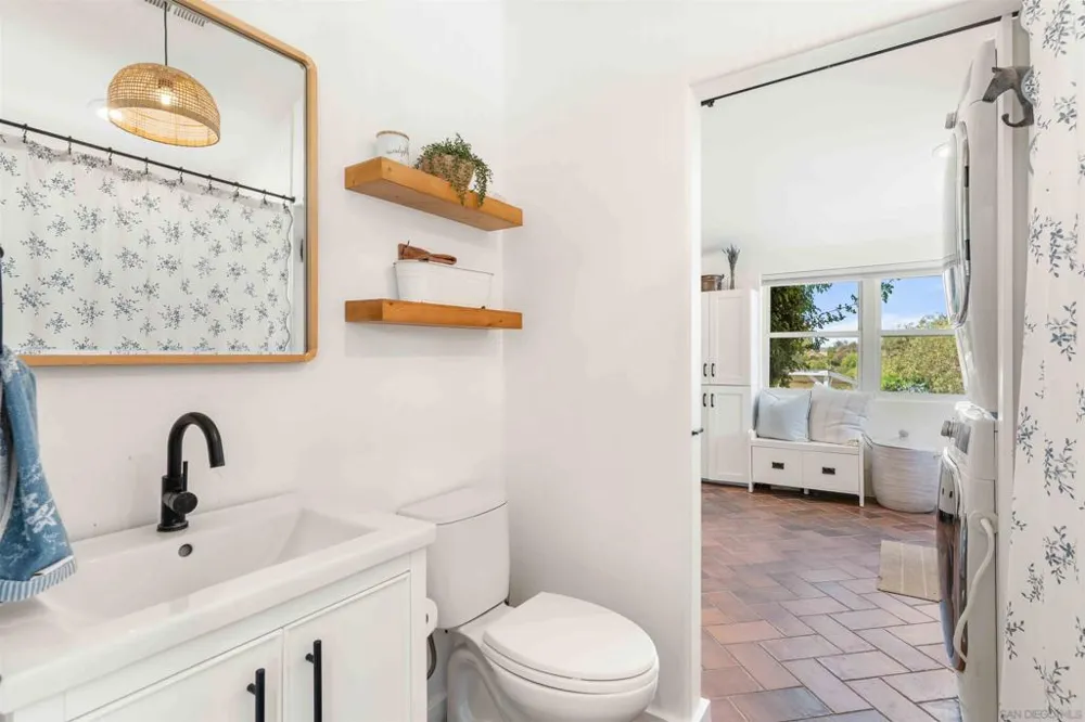 3003 Guajome Lake Road Oceanside, CA 92057