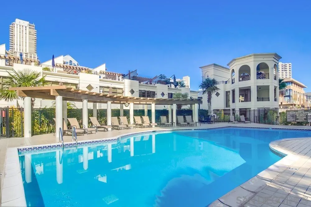 700 W Harbor Dr. #1406 San Diego, CA 92101