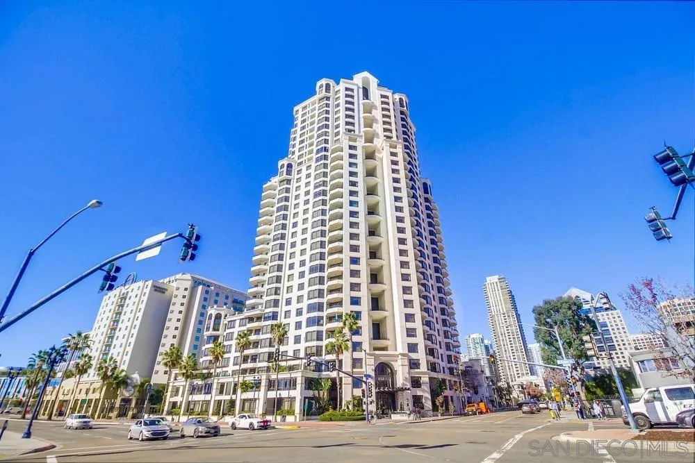 700 W Harbor Dr. #1406 San Diego, CA 92101