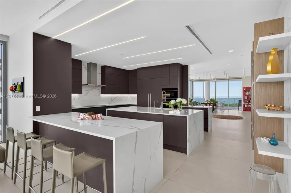 920 Intracoastal Dr #PH2 Fort Lauderdale, FL 33304