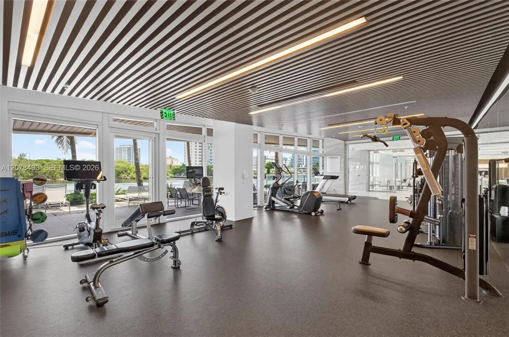 920 Intracoastal Dr #PH2 Fort Lauderdale, FL 33304