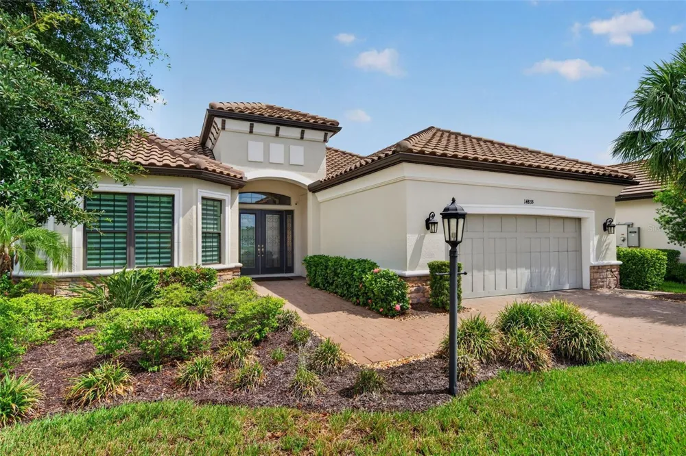 14833 MONTELLO WAY Bradenton, FL 34211