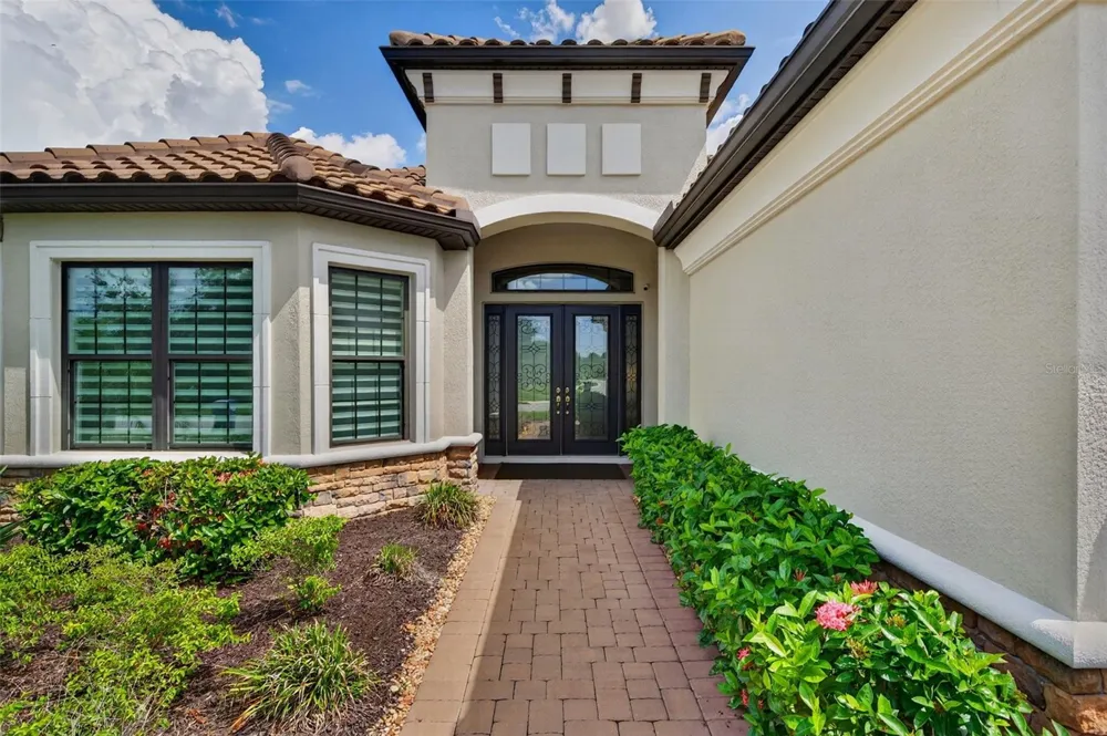 14833 MONTELLO WAY Bradenton, FL 34211