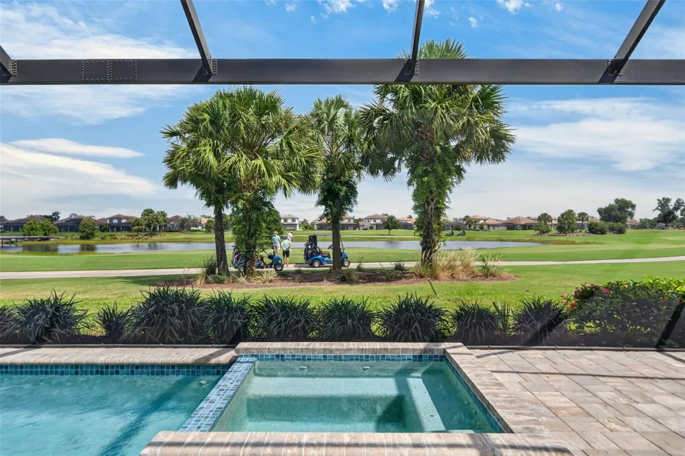 14833 MONTELLO WAY Bradenton, FL 34211