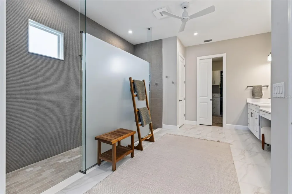 14833 MONTELLO WAY Bradenton, FL 34211