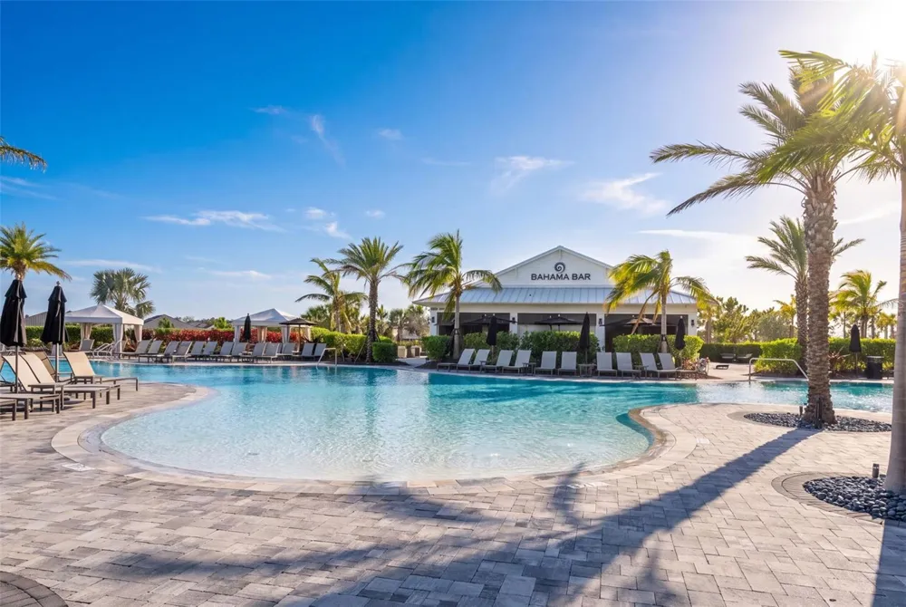 14833 MONTELLO WAY Bradenton, FL 34211