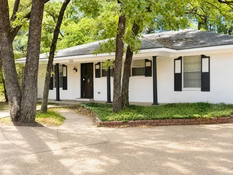 704 Dobbins Road