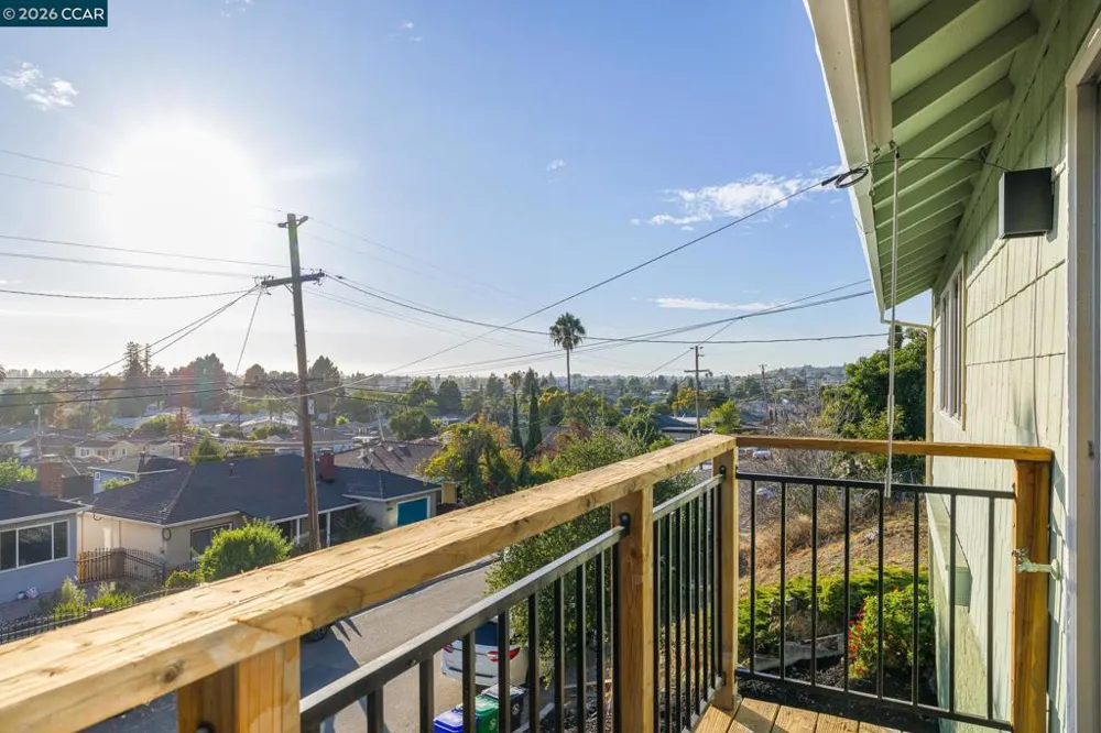 17112 Los Banos St Hayward, CA 94541