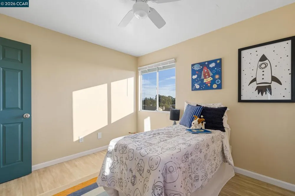 17112 Los Banos St Hayward, CA 94541