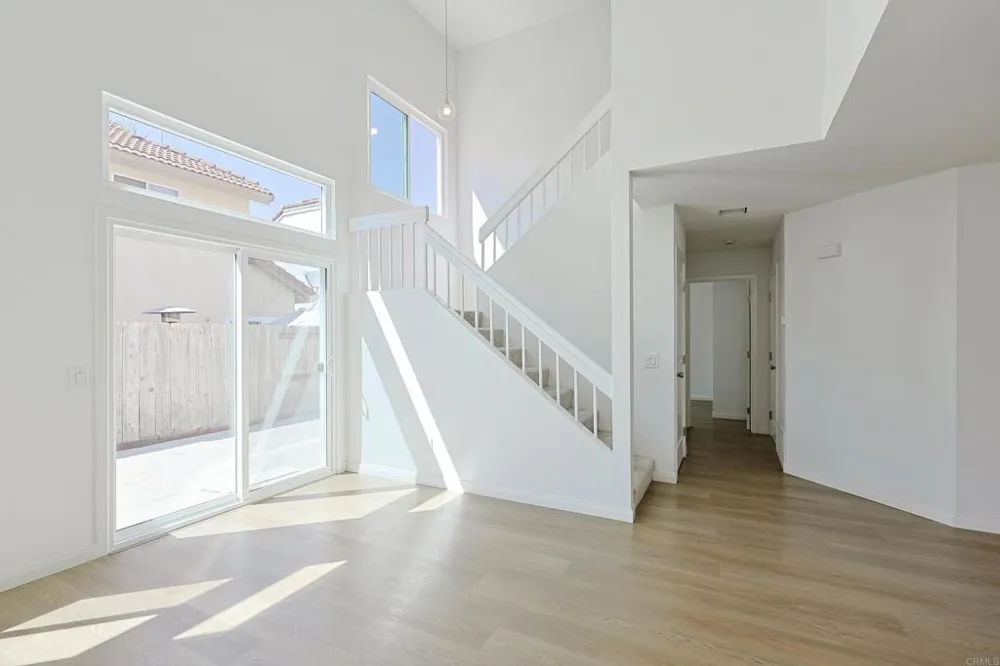 249 Blackbird Way Oceanside, CA 92057