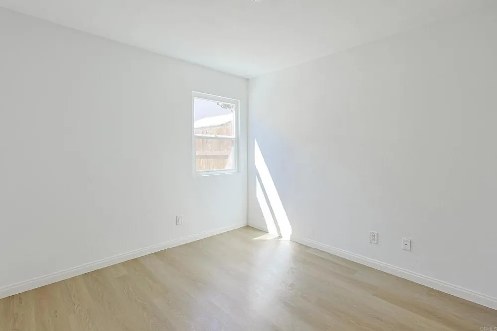 249 Blackbird Way Oceanside, CA 92057