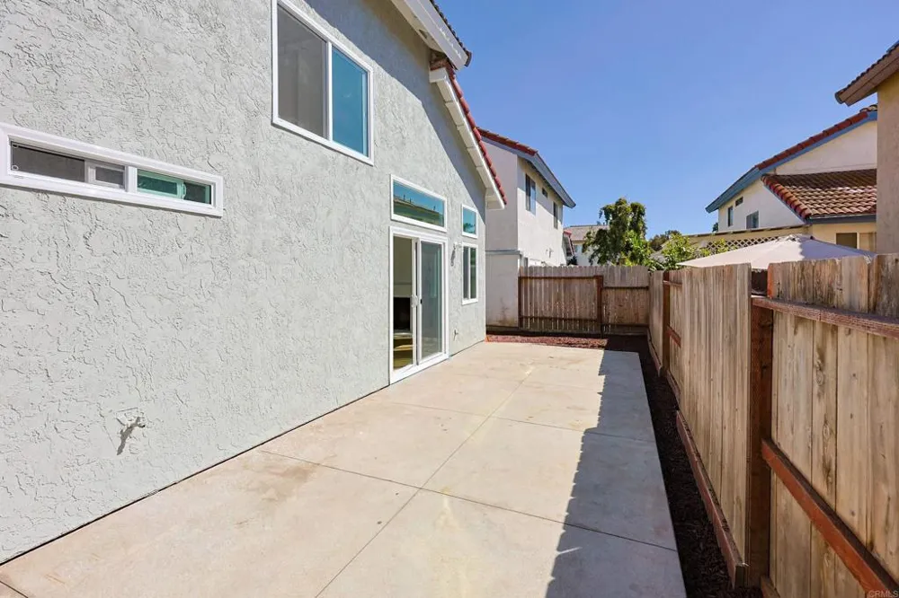 249 Blackbird Way Oceanside, CA 92057