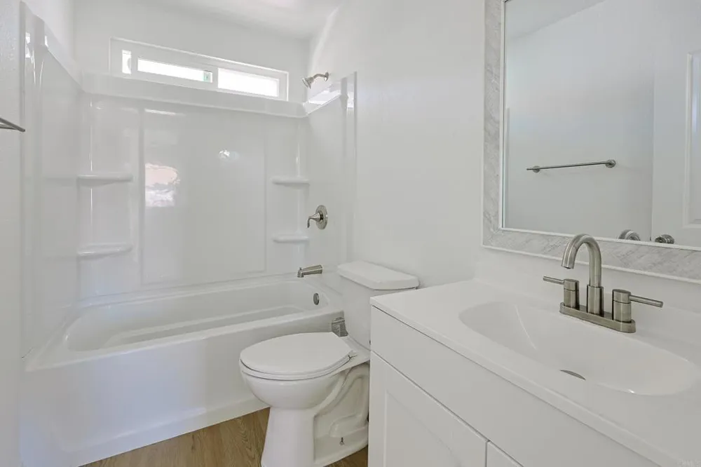 249 Blackbird Way Oceanside, CA 92057