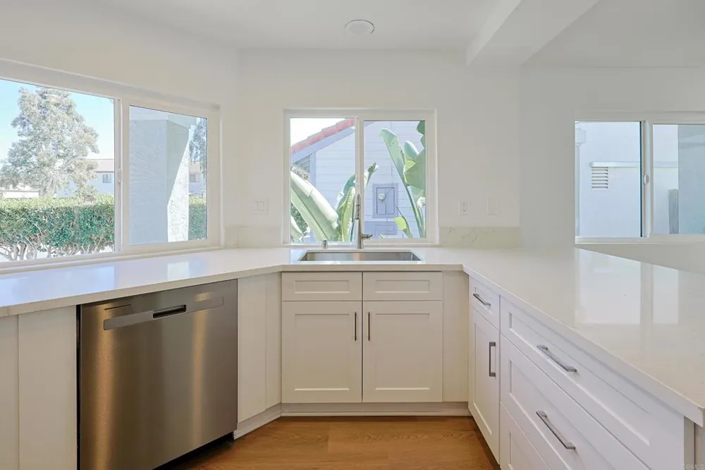 249 Blackbird Way Oceanside, CA 92057