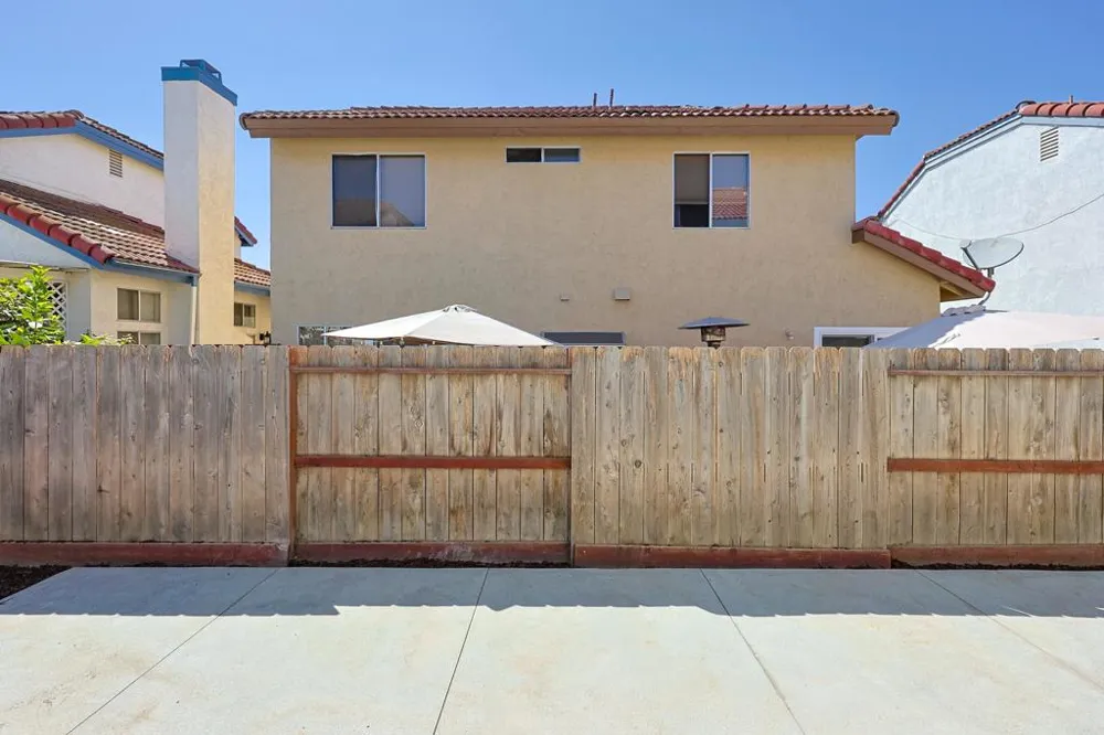 249 Blackbird Way Oceanside, CA 92057