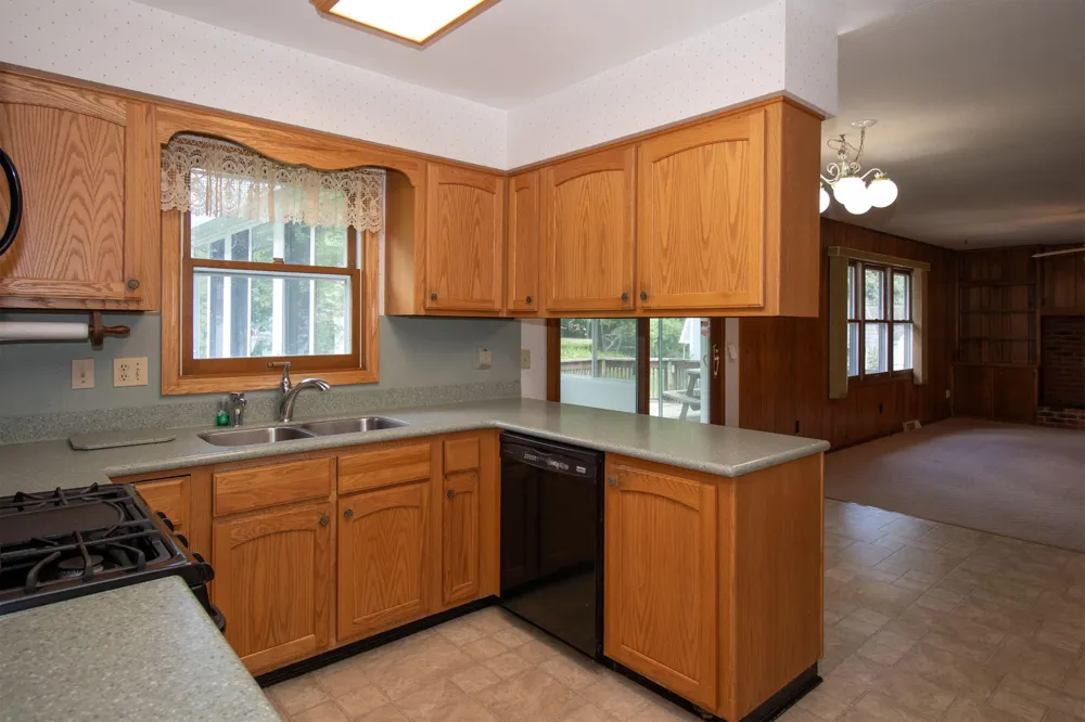 154 Jennings Road Battle Creek, MI 49015
