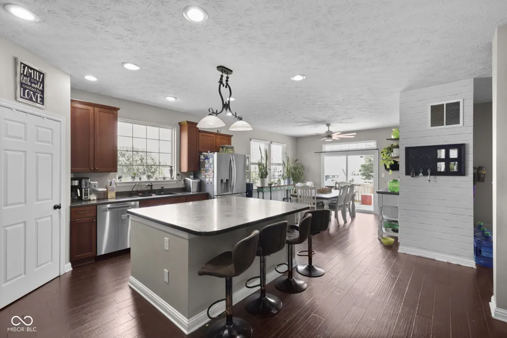 13815 Honey Creek Drive Camby, IN 46113