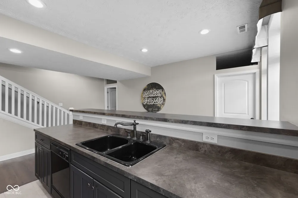 13815 Honey Creek Drive Camby, IN 46113