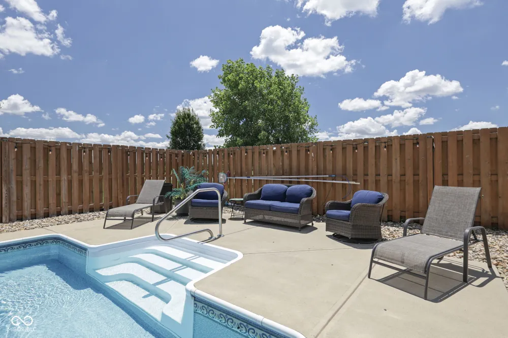 13815 Honey Creek Drive Camby, IN 46113