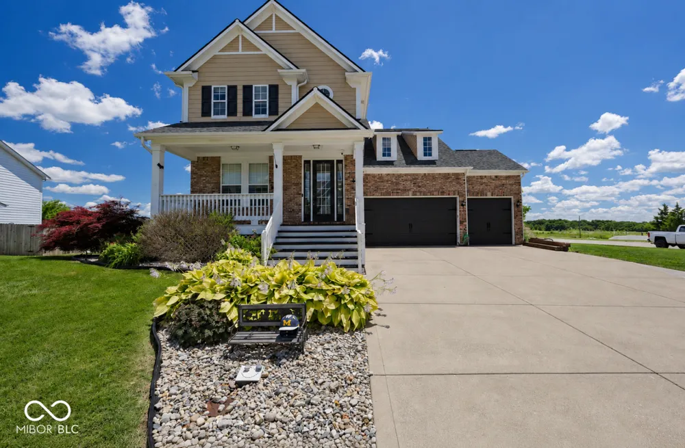 13815 Honey Creek Drive Camby, IN 46113