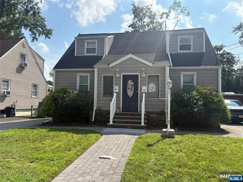 217 David Hooper Place 2