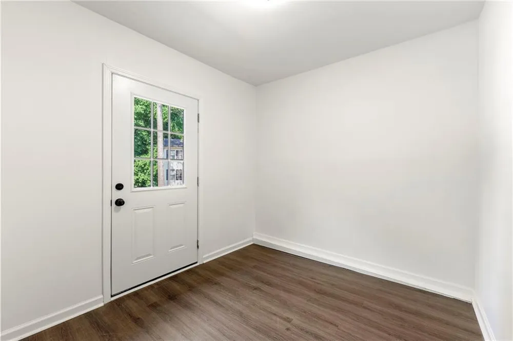 534 Woodcrest Manor Drive Stone Mountain, GA 30083
