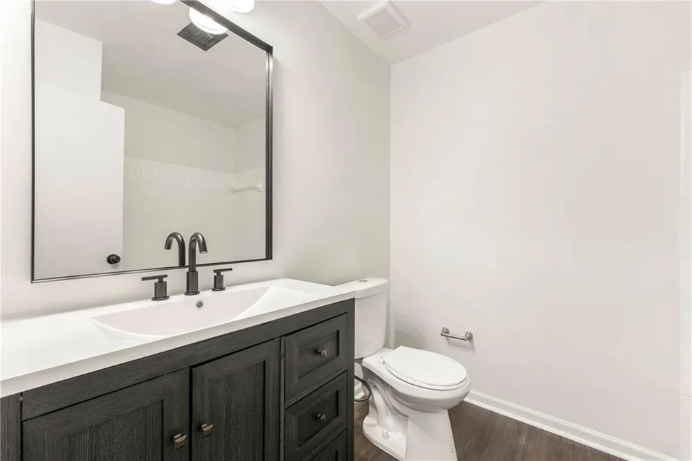 534 Woodcrest Manor Drive Stone Mountain, GA 30083