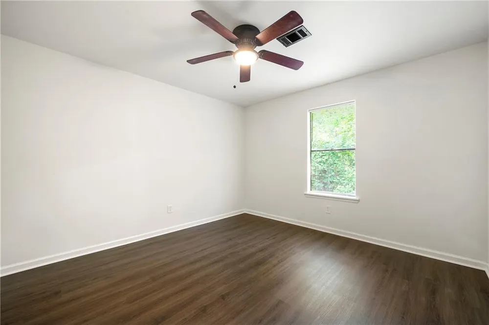 534 Woodcrest Manor Drive Stone Mountain, GA 30083