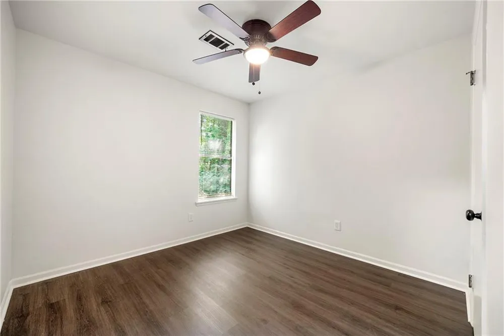 534 Woodcrest Manor Drive Stone Mountain, GA 30083