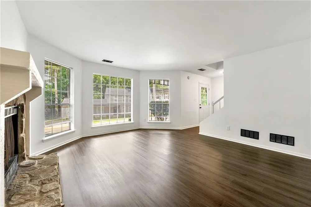 534 Woodcrest Manor Drive Stone Mountain, GA 30083