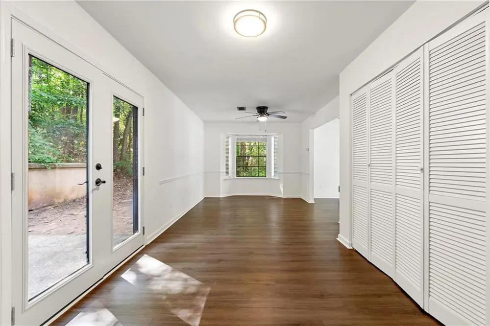 534 Woodcrest Manor Drive Stone Mountain, GA 30083
