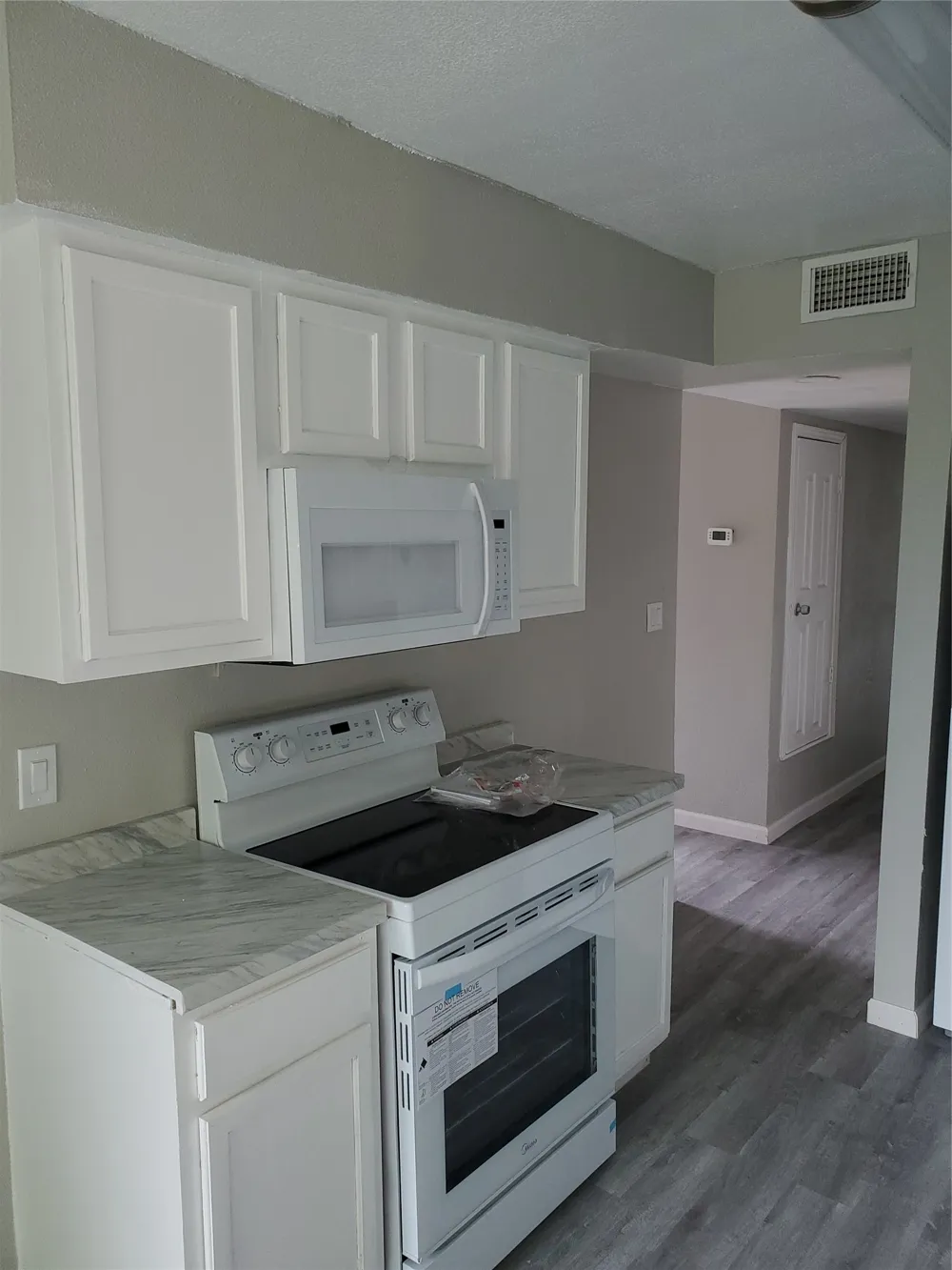 6754 Trail Lake Drive #B Fort Worth, TX 76133