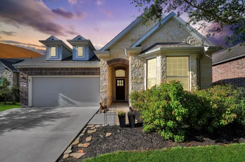 1622 Mahan Drive