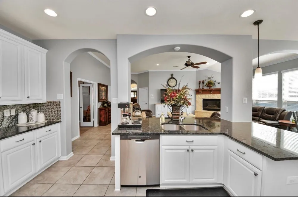 1622 Mahan Drive Richmond, TX 77406