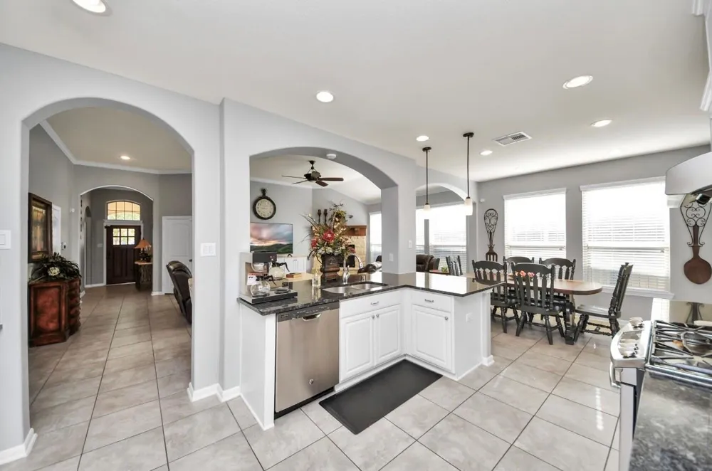 1622 Mahan Drive Richmond, TX 77406