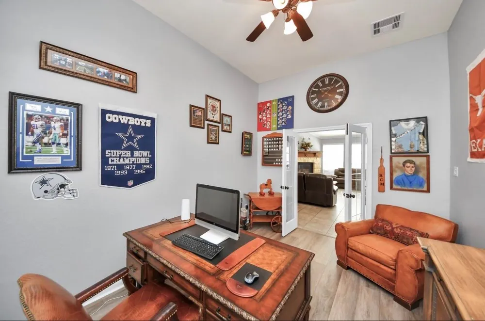 1622 Mahan Drive Richmond, TX 77406
