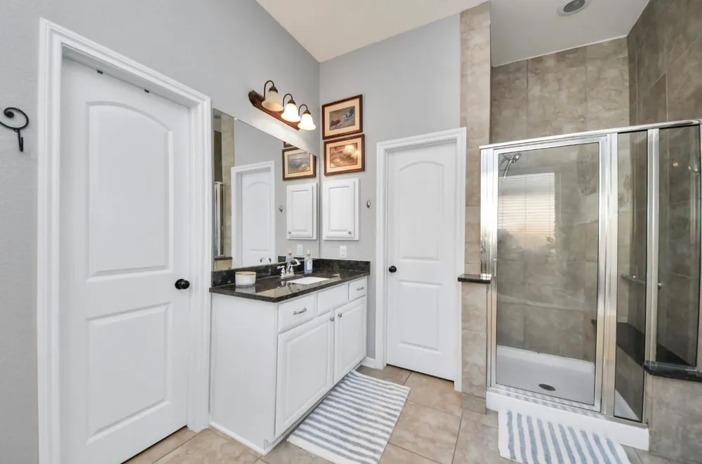 1622 Mahan Drive Richmond, TX 77406