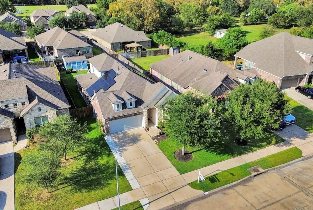 1622 Mahan Drive Richmond, TX 77406