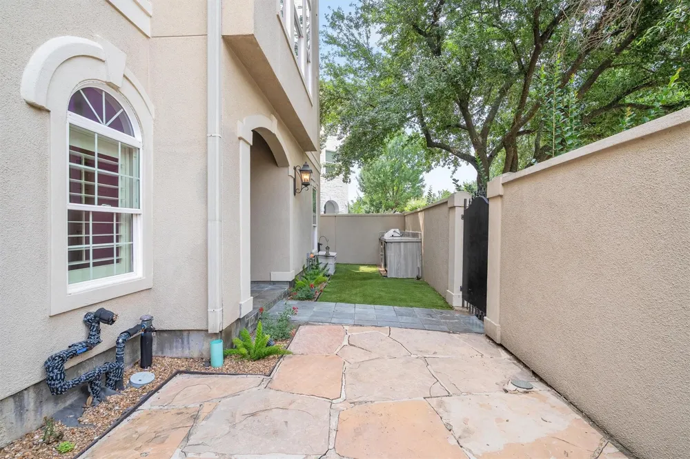 5507 Val Verde Street Houston, TX 77056