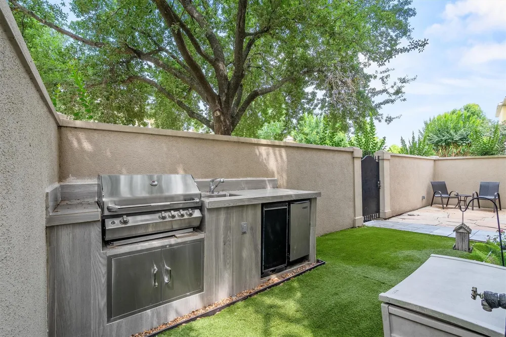 5507 Val Verde Street Houston, TX 77056