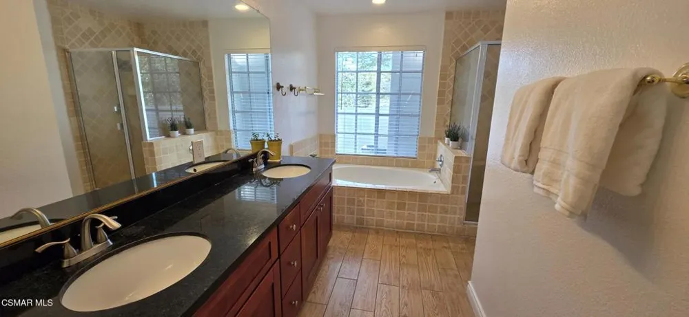 5645 Tanner Ridge Avenue Thousand Oaks, CA 91362