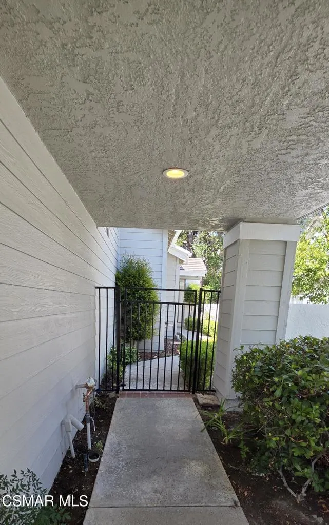 5645 Tanner Ridge Avenue Thousand Oaks, CA 91362